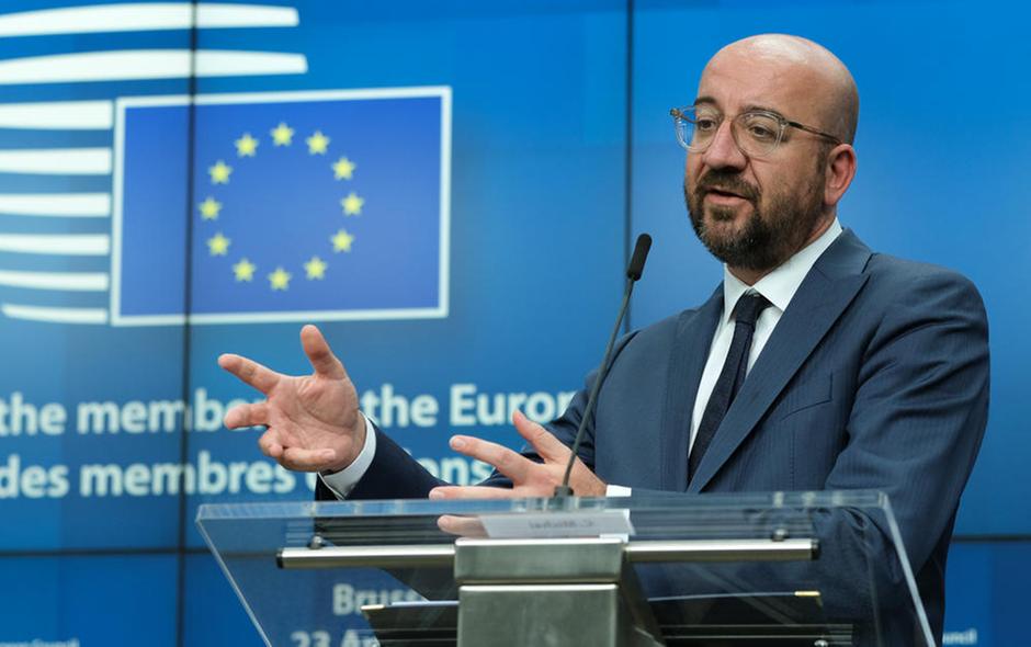 Il presidente del Consiglio europeo Charles Michel interviene durante una conferenza stampa 